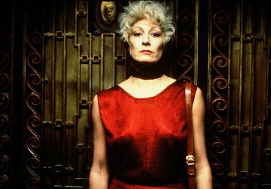 Anjelica Huston